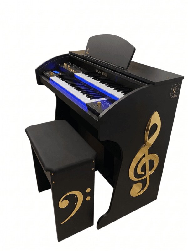 O Órgão Eletrônico Lumiere Alpha 3 Preto Fosco é o melhor instrumento musical que levará sua performance a novos patamares.