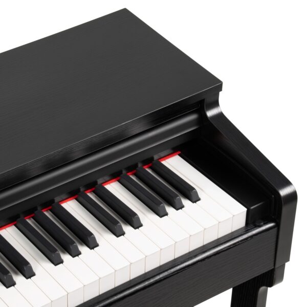 Descubra o Piano Acordes P2006 Preto, um instrumento que combina a tradição dos pianos acústicos com a tecnologia moderna